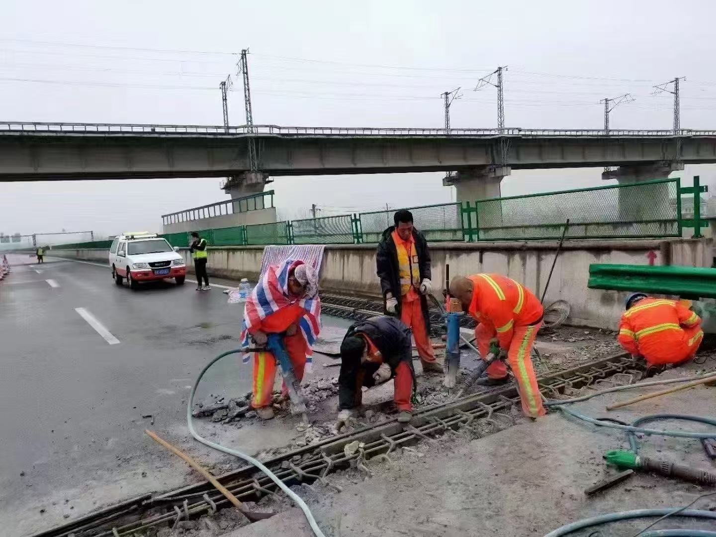 杜集桥梁伸缩缝抢修料